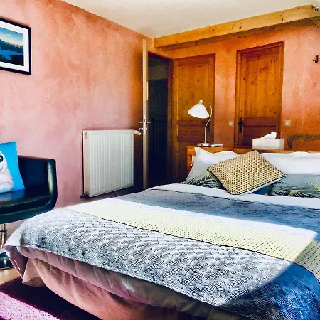 D'hotes La Grange Des Ecrins