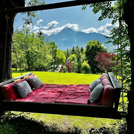 D'hotes La Grange Des Ecrins Guest house
