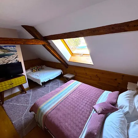 D'hotes La Grange Des Ecrins 3*