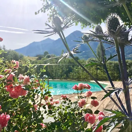 D'hotes La Grange Des Ecrins Guest house