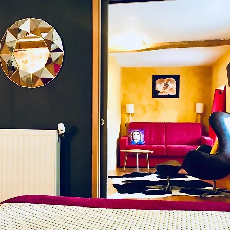 D'hotes La Grange Des Ecrins Guest house Chabottes